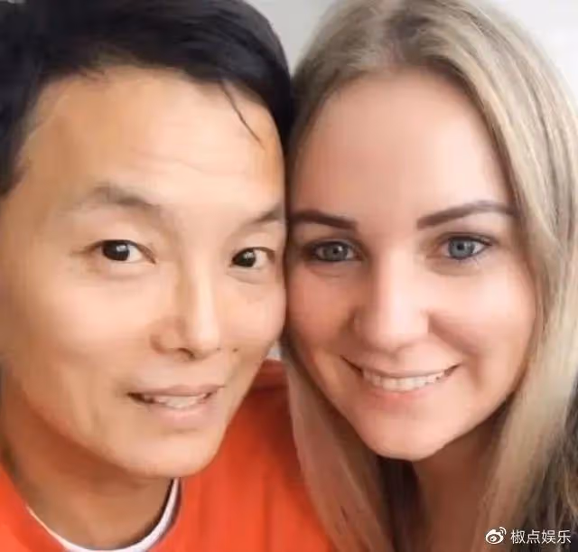 65歲老戲骨移居歐洲!二婚洋妻子小他30多歲,混血女兒五官精緻