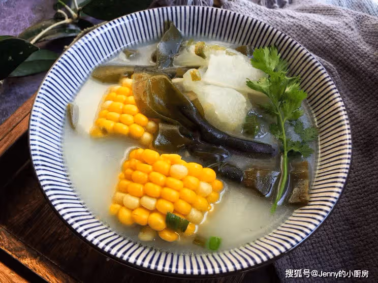 夏季炎熱易上火,推薦5道降火菜,清淡又營養,適合一家老小