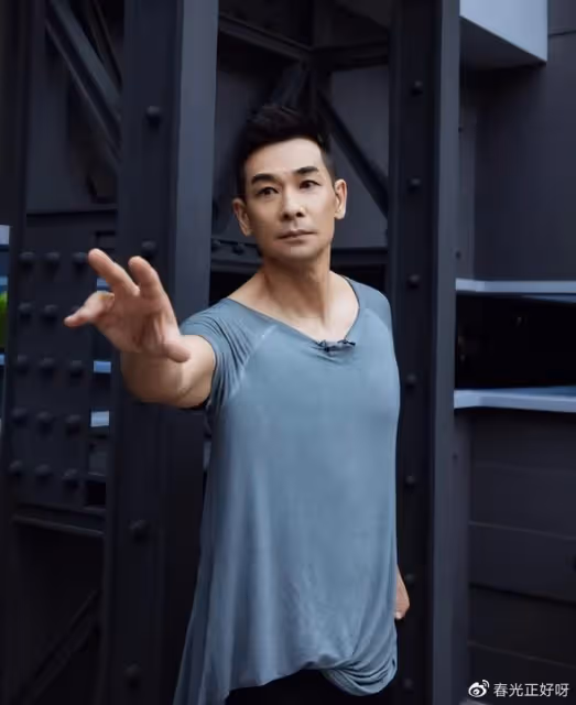 趙文卓拍元宇宙武俠大片,片場用力過猛,大吼:一個能打的都沒有