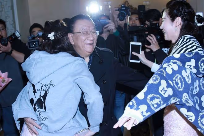 76歲的侯耀華,終究為自己的行為付出了代價!