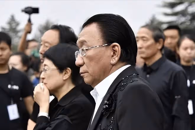 76歲的侯耀華,終究為自己的行為付出了代價!