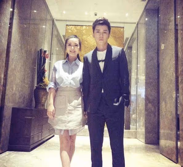 吳雅婷和王棟鑫分手了,不過婚後的她卻成為事業型女人