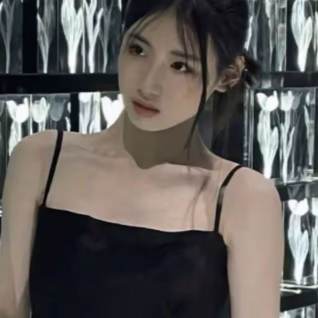 馮小剛17歲養女曬寫真，徐朵美得像女明星，因爭議刪除與爸爸合影