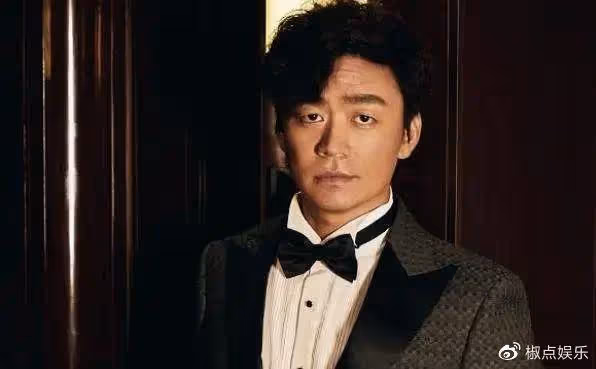 遇上俞敏洪、董宇輝,這一夜,41歲的王寶強再次讓人刮目相看!