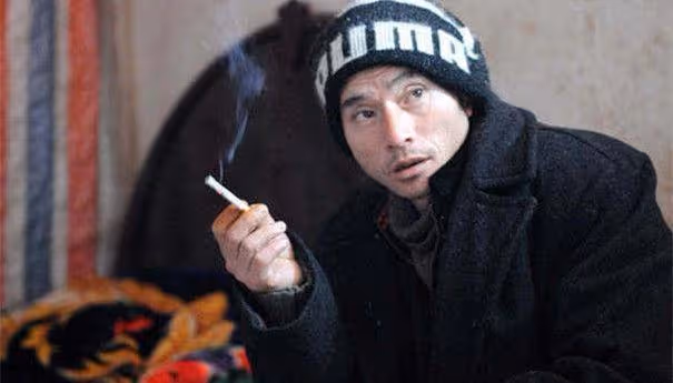 酷似周杰倫走紅網絡的「犀利哥」，10年過去，現在他過得如何了？