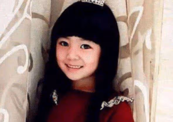 本以為黃磊女兒夠漂亮了,看到徐崢女兒,才知啥叫「美若天仙」