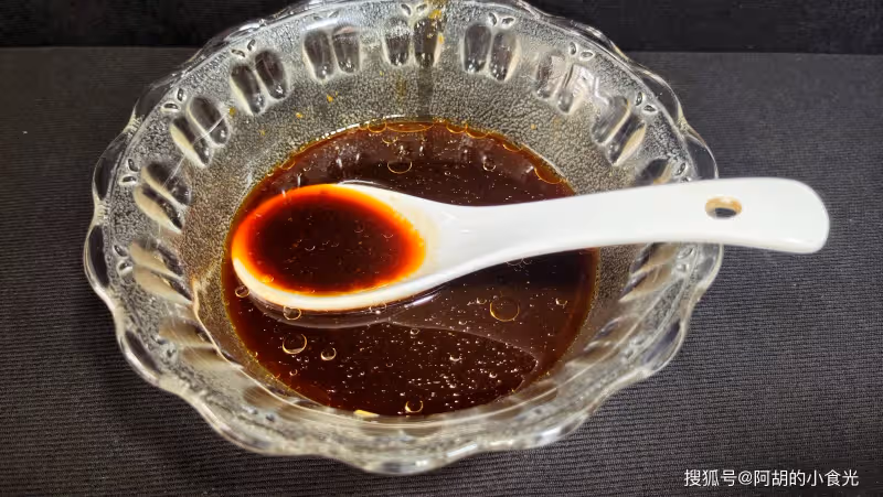 茄子遇到它,才知道啥是絕配!夏天經常炒一盤,能解饞、能解暑,懂行的都愛吃