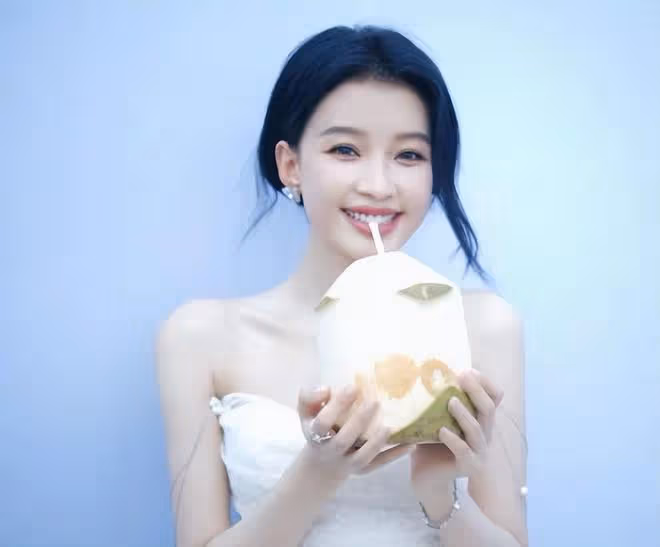 孫怡與戀愛綜藝素人男嘉賓一同看周杰倫演唱會?孫怡闢謠:姐單身