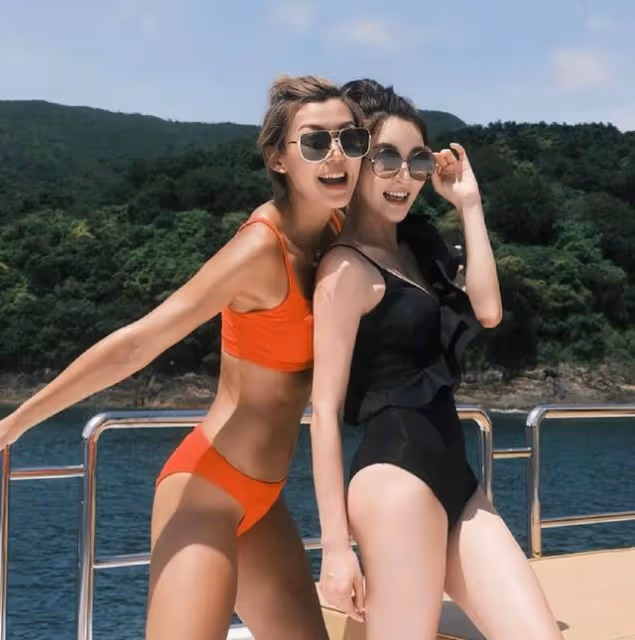 TVB知名女星包豪華遊艇慶生,穿泳裝曬事業線,滿屏都是大長腿