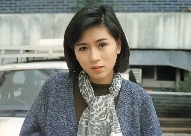 香港知名女星胰腺癌離世11年,丈夫每年刊登廣告,好友曬合照緬懷