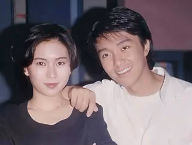 香港知名女星胰腺癌離世11年,丈夫每年刊登廣告,好友曬合照緬懷