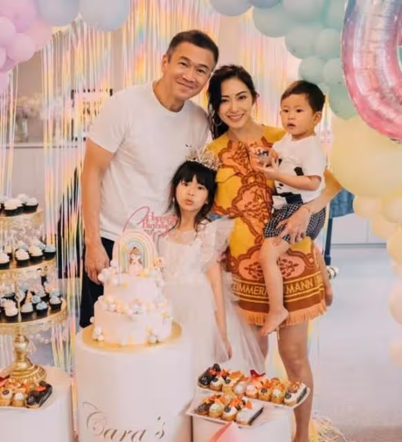 富貴!港知名女星億萬豪宅內貌曝光,息影轉戰商界更嫁新加坡富商