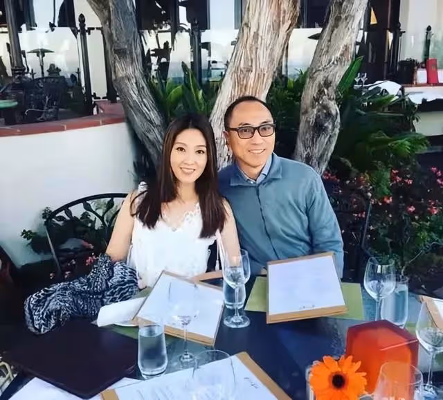 前知名港姐冠軍突然宣布復出，氣質高貴狀態凍齡，橫刀奪愛入豪門