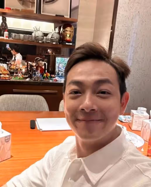 轉當網紅!知名愛國港星曬豪宅被指與酒店撞樣,空間寬敞設計氣派