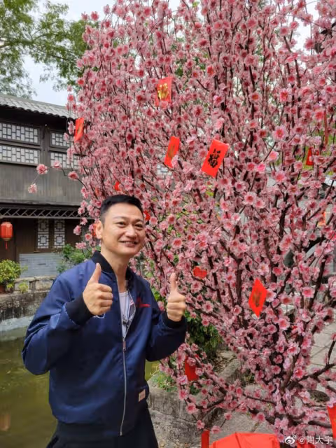 TVB前小生近況曝光!兩鬢斑白,面部多皺紋,被指像70歲老人