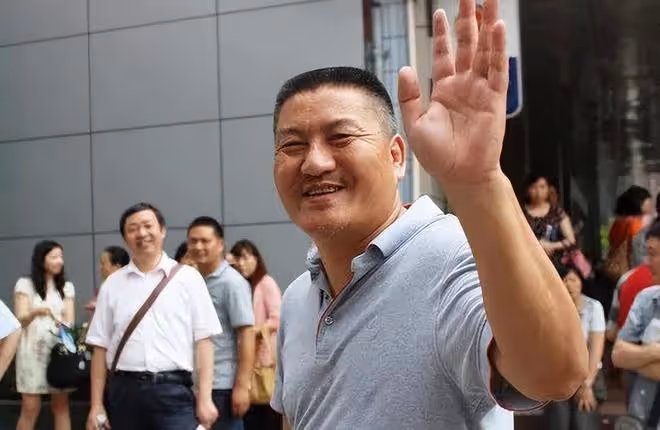 四川「考王」梁實落榜,總分424分,高考27次離二本線差30多分