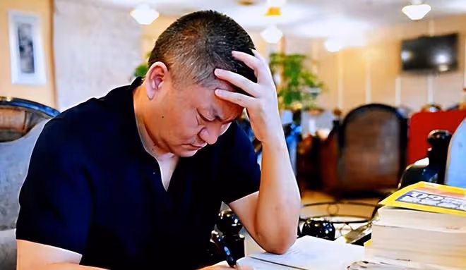 四川「考王」梁實落榜,總分424分,高考27次離二本線差30多分