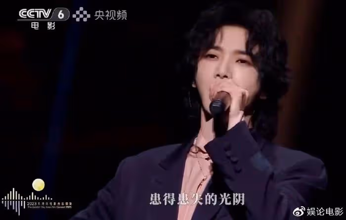 丁太昇辣評灣區升明月音樂會,五位歌手被痛批,為徐小鳳深感遺憾