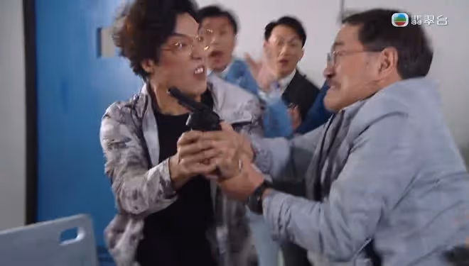 「大結局」超癲!《愛回家》第2000集自抽25個TVB「常出現」橋段