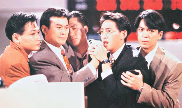 女兒似關曉彤？58歲TVB前男星大曬與12歲女兒合照！曾被指為女兒拋棄滕麗名