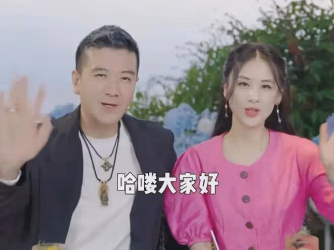 大明星李亞鵬尷尬了,直播帶貨被老婆超越,回家只能吃素菜很不滿