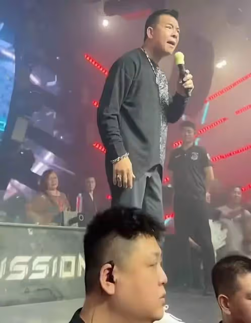 56歲陳錦鴻身體引擔憂!近照皮膚蠟黃憔悴,與吳毅將形成鮮明對比