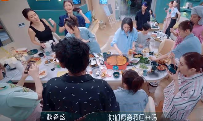 陳嘉樺逆襲奪第一,謝娜人氣下滑,秋瓷炫被淘汰全員爆哭為她送別