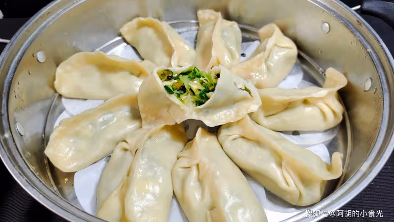 韭菜和它更絕配，吃過的人真不多！解暑、嘗鮮兩不誤，夏天吃正當時