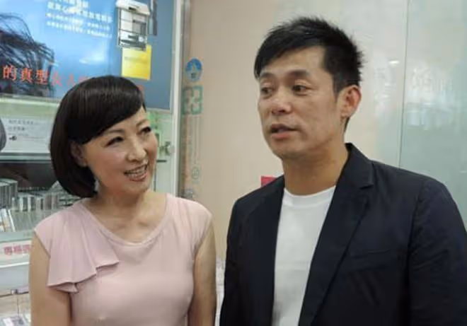 曝汪姓藝人性侵19歲女子,汪建民正面回應疑點多,被扒黑料一大堆