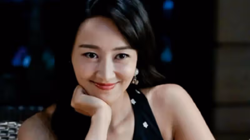 被央視開除的3位女主持人，知三當三，個個毀三觀，有人淪為階下囚