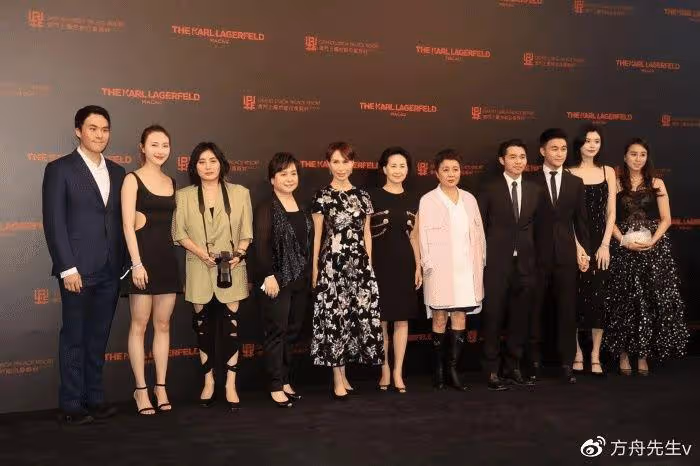 賭王孫女曬慶生照,何超瓊何猷君奚夢瑤等現身,二房四房交往密切