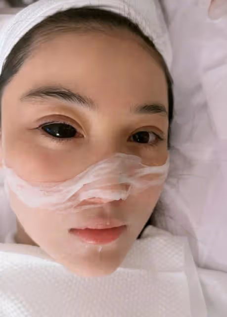 張馨予戴大美瞳引爭議,網友吐槽其製造恐慌,本人委屈回應後秒刪