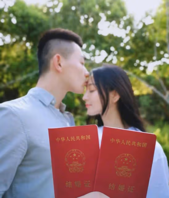 張馨予戴大美瞳引爭議,網友吐槽其製造恐慌,本人委屈回應後秒刪