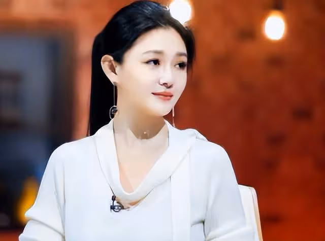 不讓汪小菲立馬接小孩回北京過暑假的原因,大S無意中說出來了