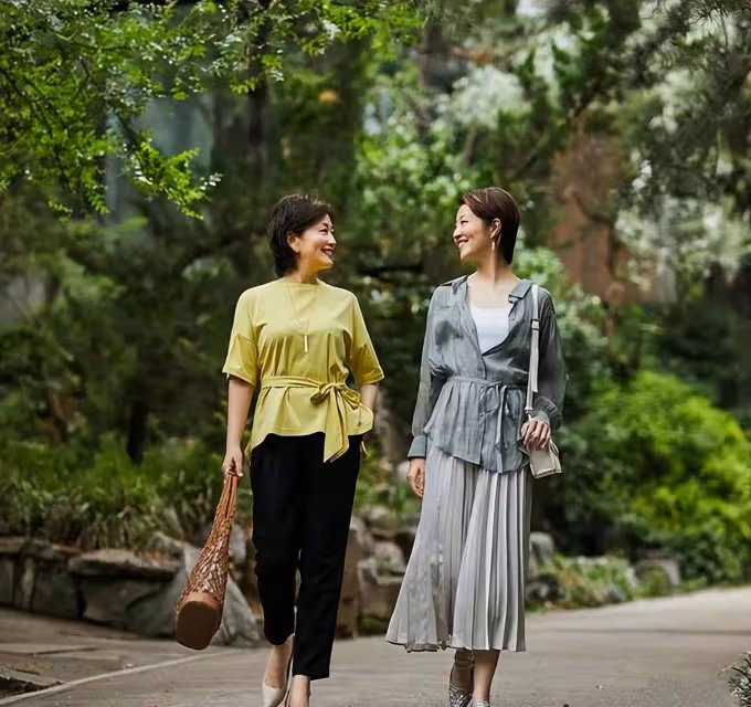 五六十歲的女人體型不好,學三種顯瘦搭配方法,既顯身材又有品味