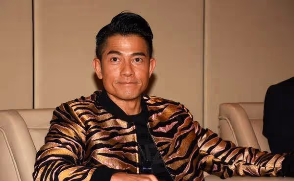 當52歲的范明和51歲的郭富城同框時,感受到了世界的參差