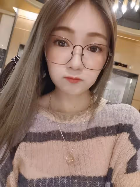 震驚!沈玉琳爆黑澀會秘辛 丫頭掩面全說了:我那時才17歲…
