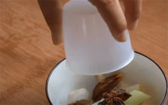 醬香餅夏天這樣做才好吃,醬汁講解詳細,香辣柔軟,全家人都愛吃