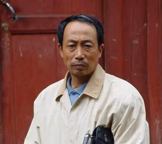 66歲孫海英引熱議!首次袒露心聲想回國看山水,疑暗示處境不允許