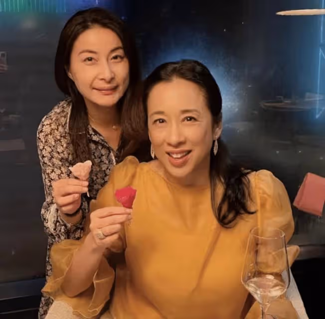 郭晶晶:為霍啟剛慶44歲生日,3字稱呼引爭議,親密喊「親愛的」