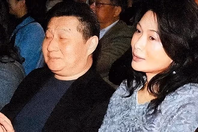 「最痴情」的日本富豪:苦等中國女神30年,55歲終於抱得美人歸