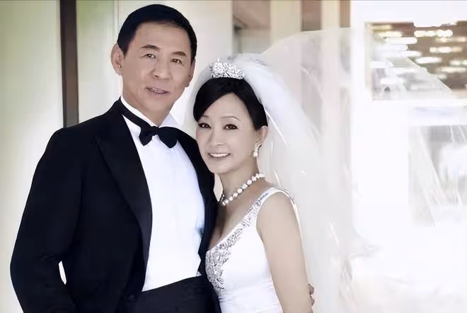「最痴情」的日本富豪:苦等中國女神30年,55歲終於抱得美人歸