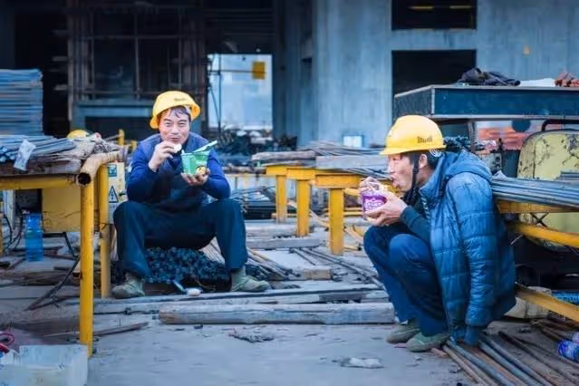 落魄只剩430塊！我投奔二姑「一頓飯也沒吃上」被趕出門　後來我開飯店「二姑卻來了」