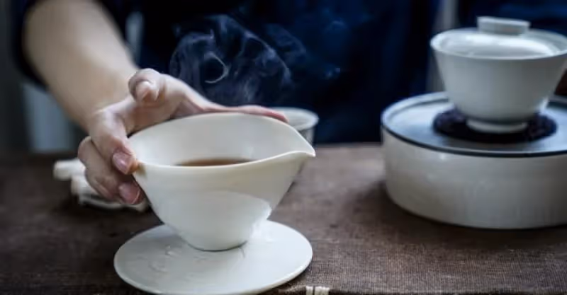 父母買房要我出20萬，我剛想答應，老婆指了指茶几，我:只出3000