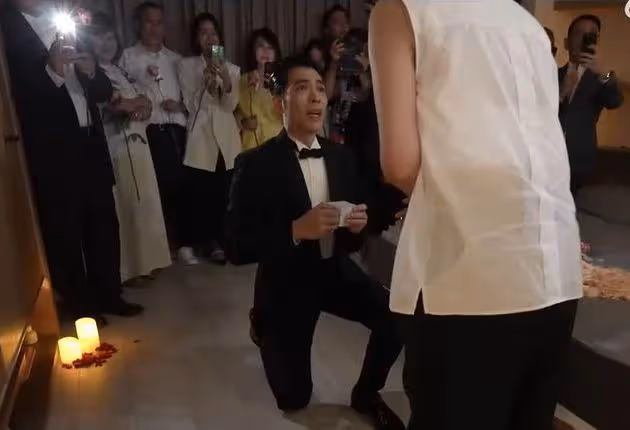 蕭敬騰求婚鑽戒曝光,台媒稱足足有15克拉,價值上億元