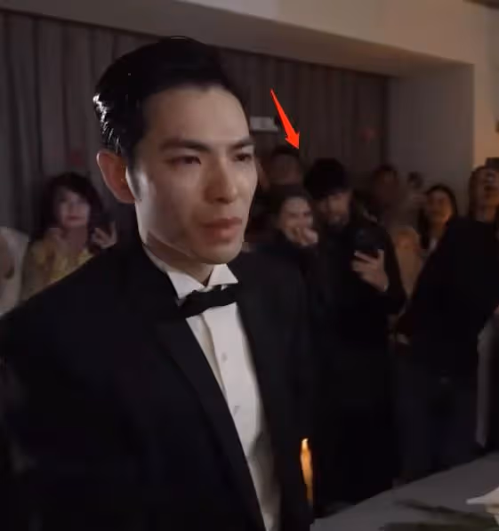 蕭敬騰求婚鑽戒曝光,台媒稱足足有15克拉,價值上億元