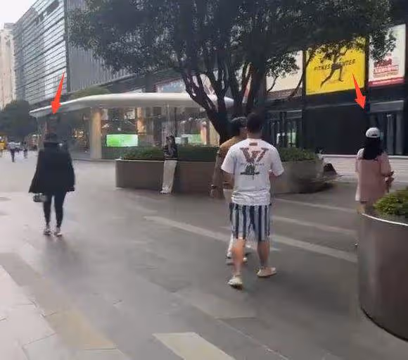 李湘回國分享好物,穿西裝露面身材圓潤,一條毛巾超400元惹爭議