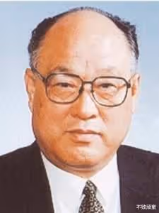 他54歲被破格提拔,61歲擔任河南省委書記,63歲擔任中紀委副書記