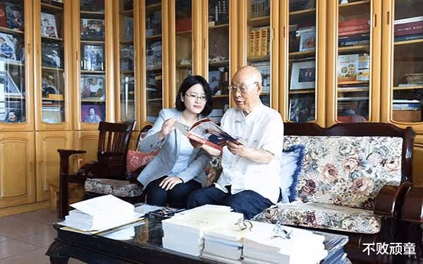 他54歲被破格提拔,61歲擔任河南省委書記,63歲擔任中紀委副書記