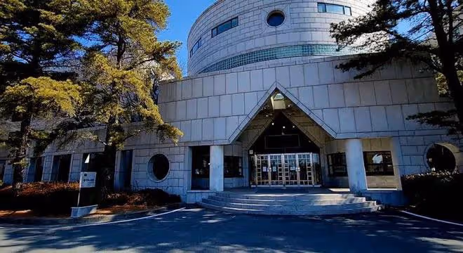 傳聞中國人留學生最多的釜山大學是？
